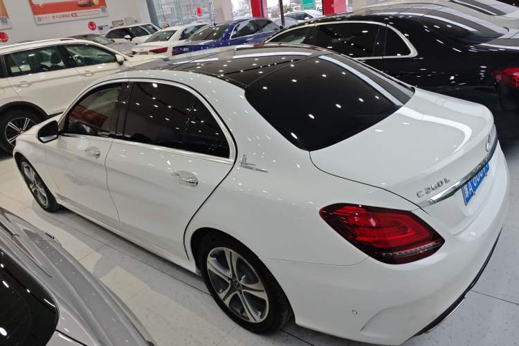 Used Mercedes-Benz C-Class 2019 Restyled C 260 L Sport Edition Exterior 2