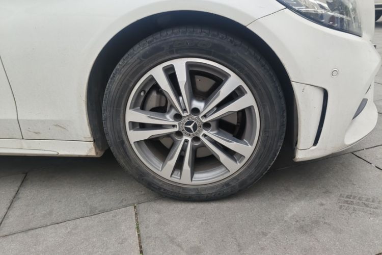 Used Mercedes-Benz C-Class 2019 C 180 L Fashion Edition Sport Version Exterior 2