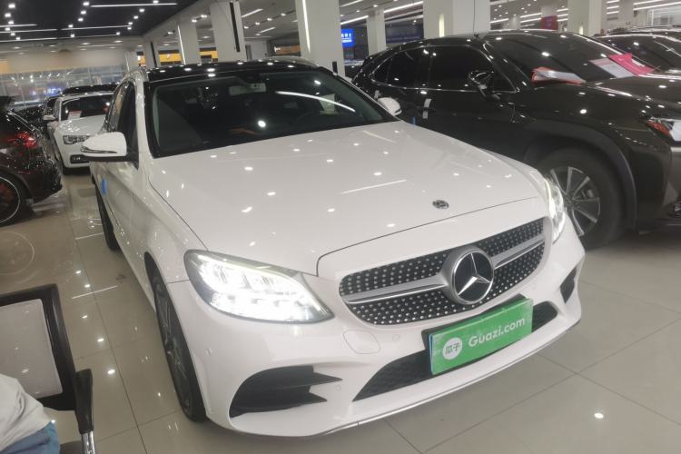 Used Mercedes-Benz C-Class 2019 C 260 Estate Exterior 2