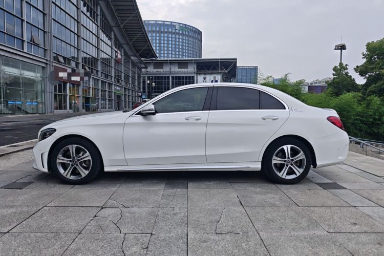 Used Mercedes-Benz C-Class 2019 Restyled C 260 L Sport Edition Exterior 2