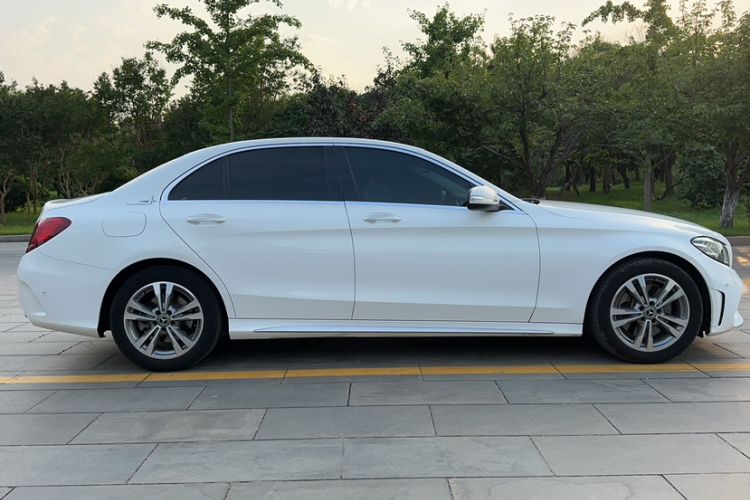 Used Mercedes-Benz C-Class 2019 C 180 L Fashion Edition Sport Version Exterior 2