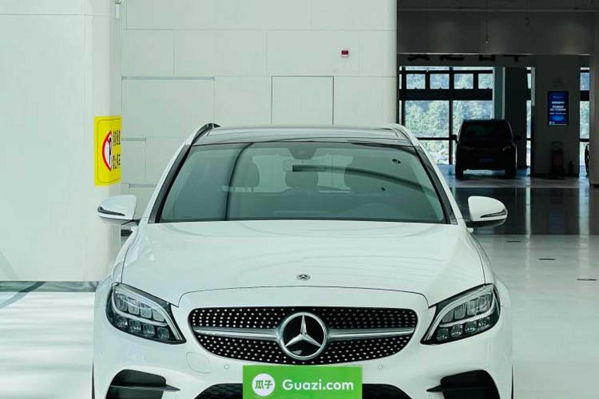 Used Mercedes-Benz C-Class 2019 C 180 Estate Exterior 2
