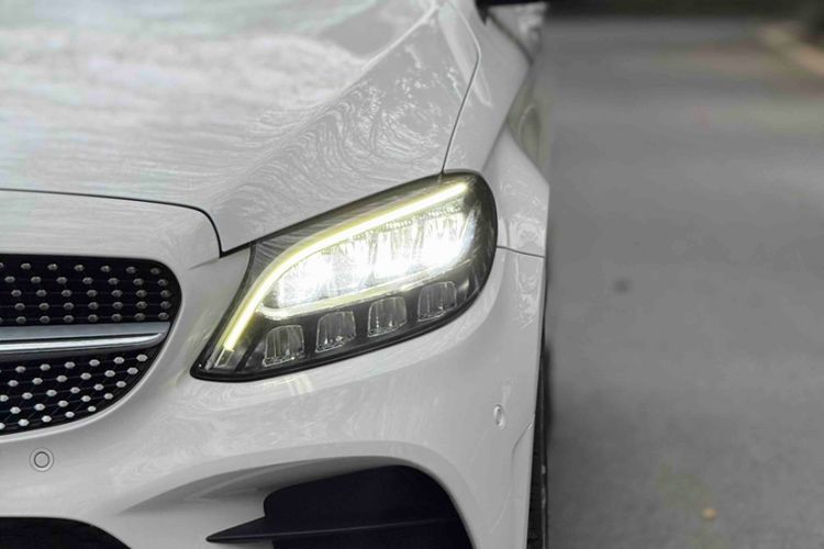 Used Mercedes-Benz C-Class 2019 C 260 L 4MATIC Sport Edition Exterior 3