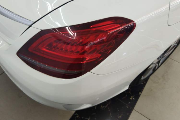 Used Mercedes-Benz C-Class 2019 Restyled C 260 L Sport Edition Exterior 3