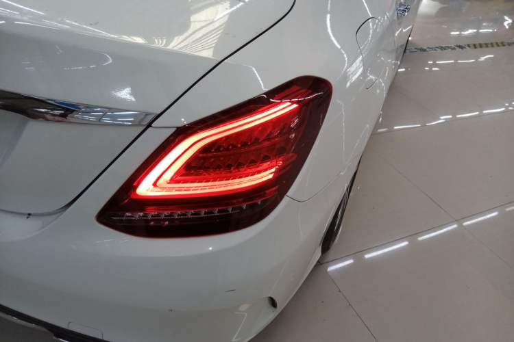 Used Mercedes-Benz C-Class 2019 C 260 L Sport Edition Exterior 3