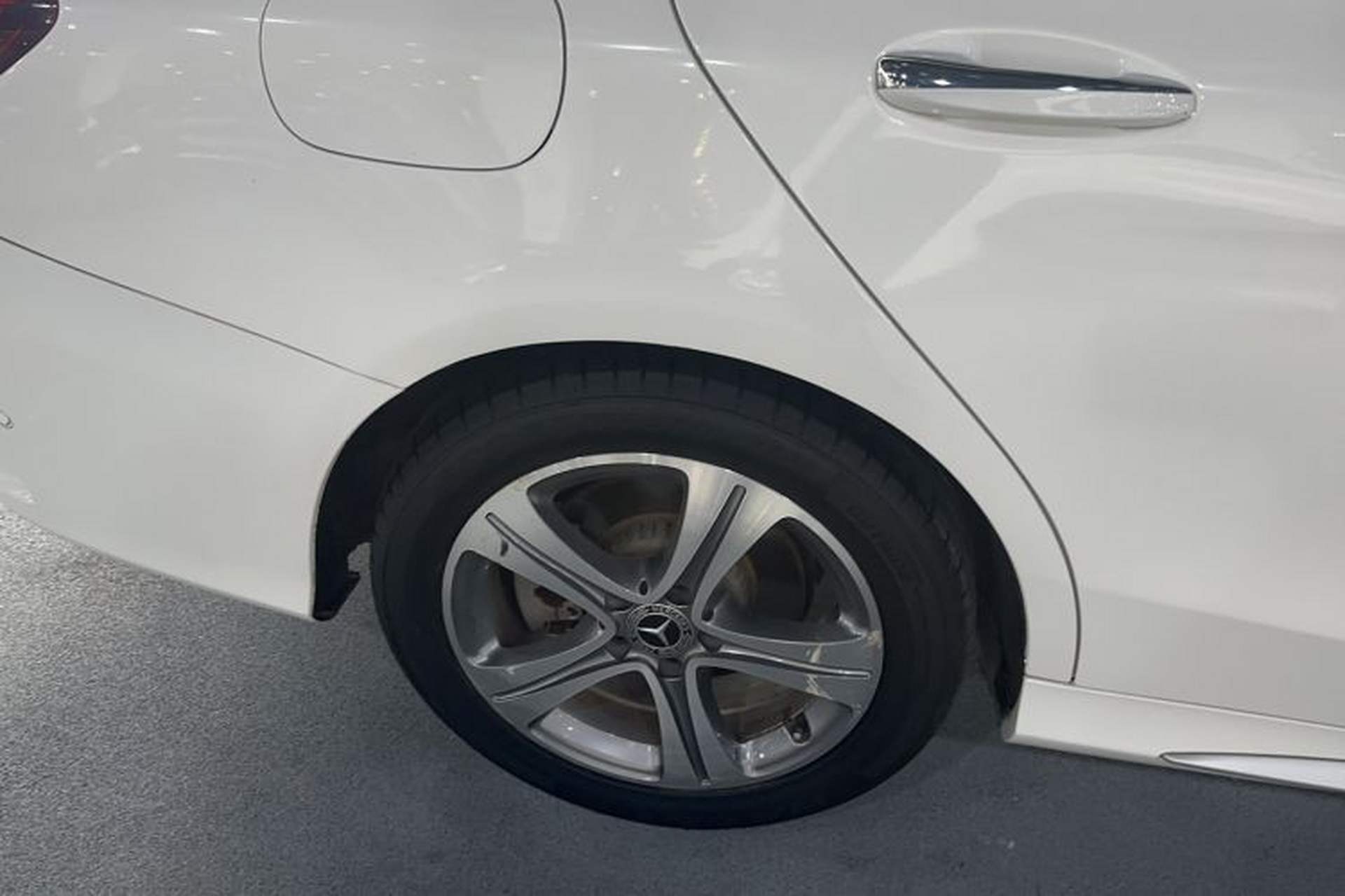 Used Mercedes-Benz C-Class 2019 C 260 L Sport Edition Exterior 3