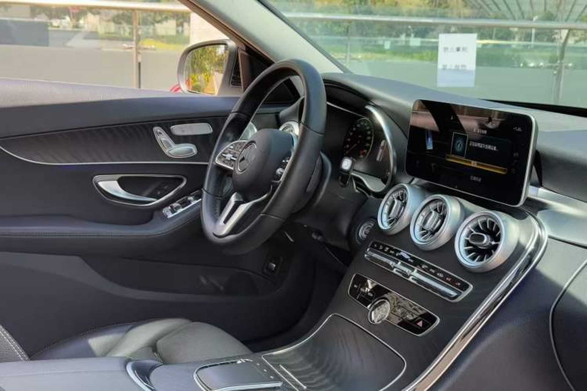 Used Mercedes-Benz C-Class 2019 C 260 Estate Exterior 3