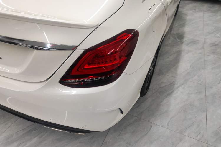Used Mercedes-Benz C-Class 2019 C 260 Sport Edition Exterior 3