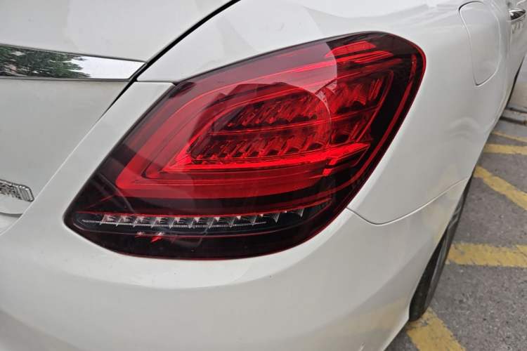 Used Mercedes-Benz C-Class 2019 C 260 L Sport Edition Exterior 3