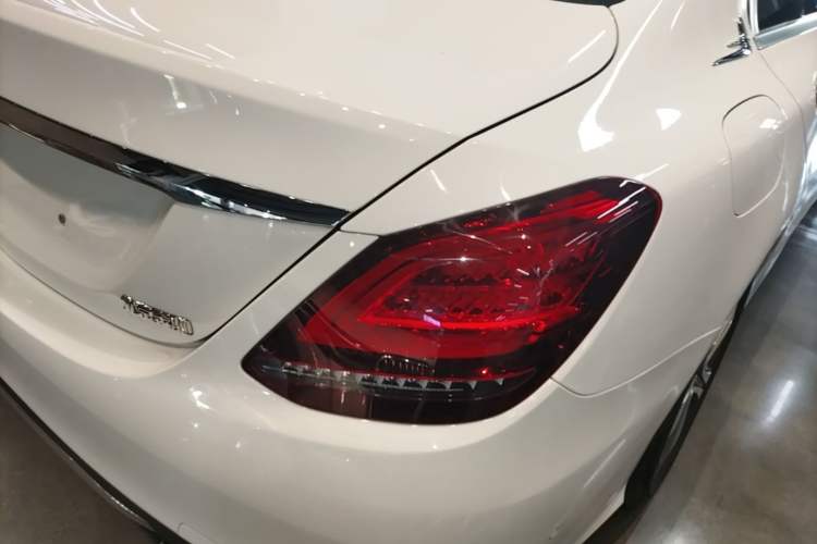 Used Mercedes-Benz C-Class 2019 C 260 L Sport Edition Exterior 3