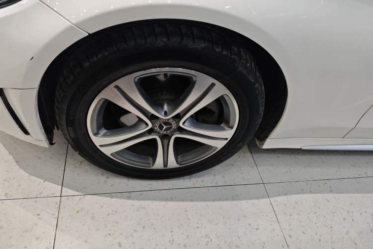 Used Mercedes-Benz C-Class 2019 Restyled C 260 L Sport Edition Exterior 4