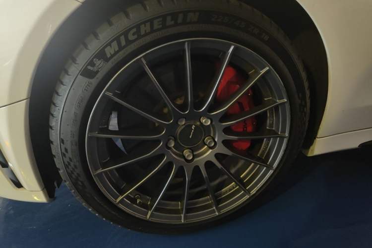 Used Mercedes-Benz C-Class 2019 Restyled C 260 L Sport Edition Exterior 4