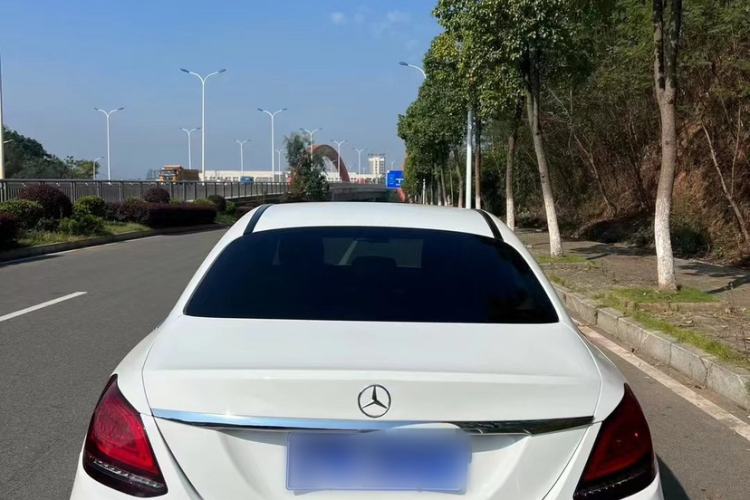 Used Mercedes-Benz C-Class 2019 C 180 L Fashion Edition Sport Version Exterior 4