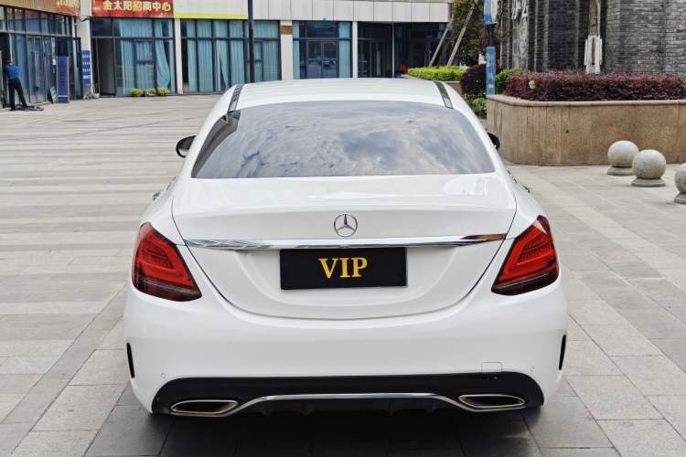 Used Mercedes-Benz C-Class 2019 C 180 L Fashion Model Exterior 4