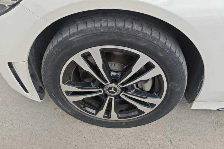 Used Mercedes-Benz C-Class 2019 C 260 Sport Edition Exterior 4