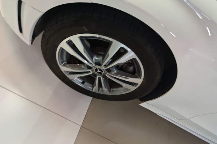 Used Mercedes-Benz C-Class 2019 C 180 L Fashion Edition Sport Version Exterior 4