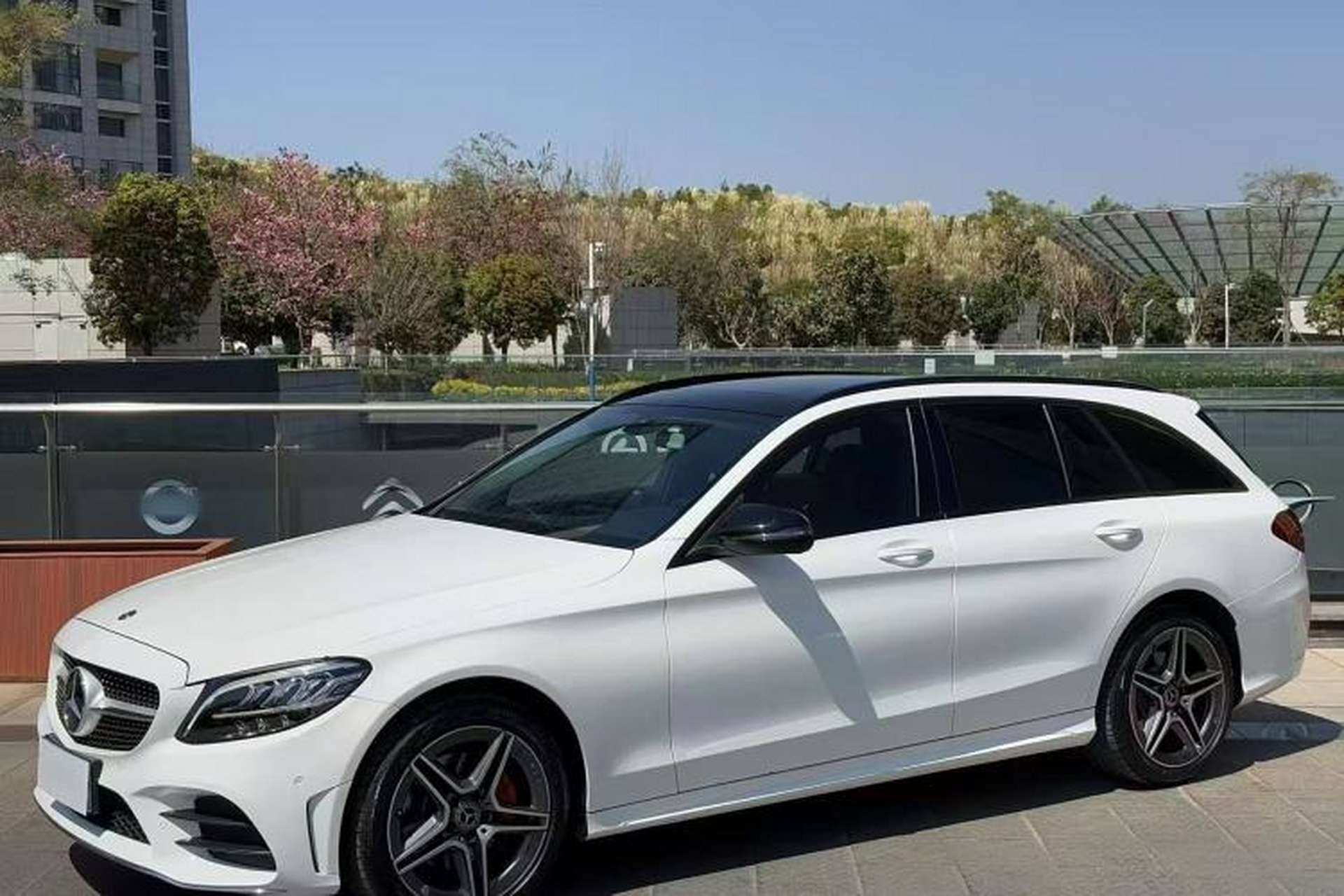 Used Mercedes-Benz C-Class 2019 C 260 Estate Exterior 4