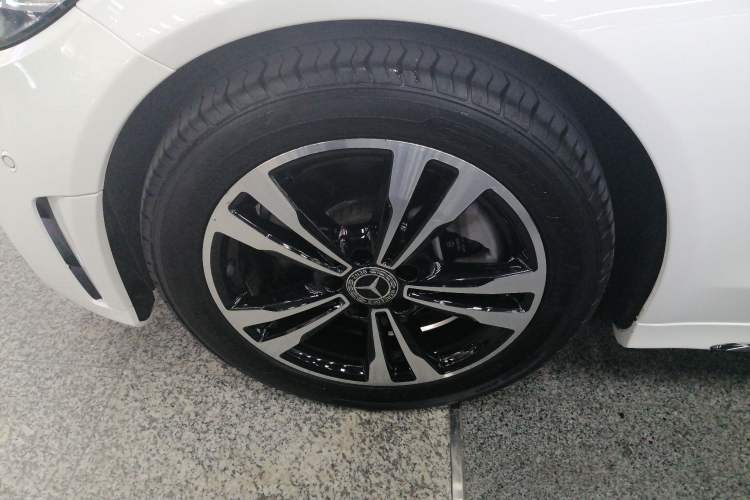Used Mercedes-Benz C-Class 2019 C 260 Sport Edition Exterior 4