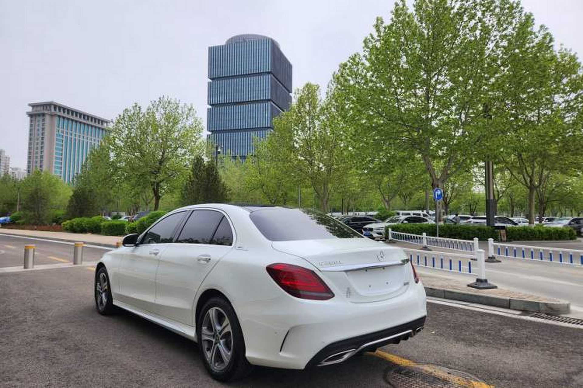 Used Mercedes-Benz C-Class 2019 C 260 L Sport Edition Exterior 4