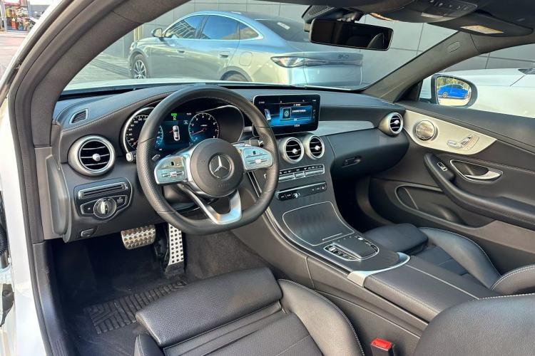 Used Mercedes-Benz C-Class 2019 C 260 Coupe Exterior 4
