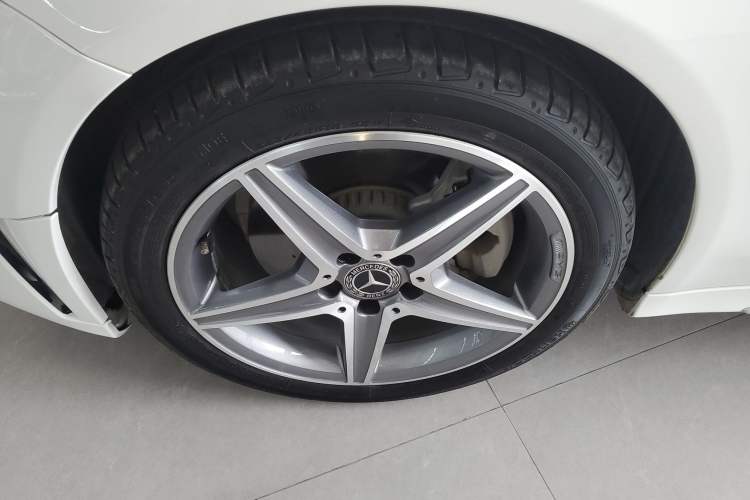 Used Mercedes-Benz C-Class 2019 C 260 L 4MATIC Sport Edition Exterior 4