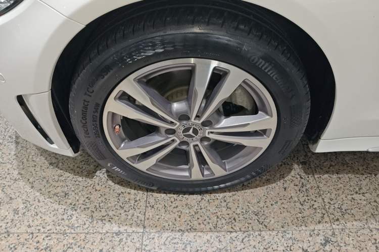 Used Mercedes-Benz C-Class 2019 C 180 L Fashion Edition Sport Version Exterior 4
