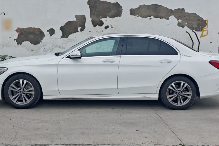 Used Mercedes-Benz C-Class 2019 C 180 L Fashion Edition Sport Version Exterior 4