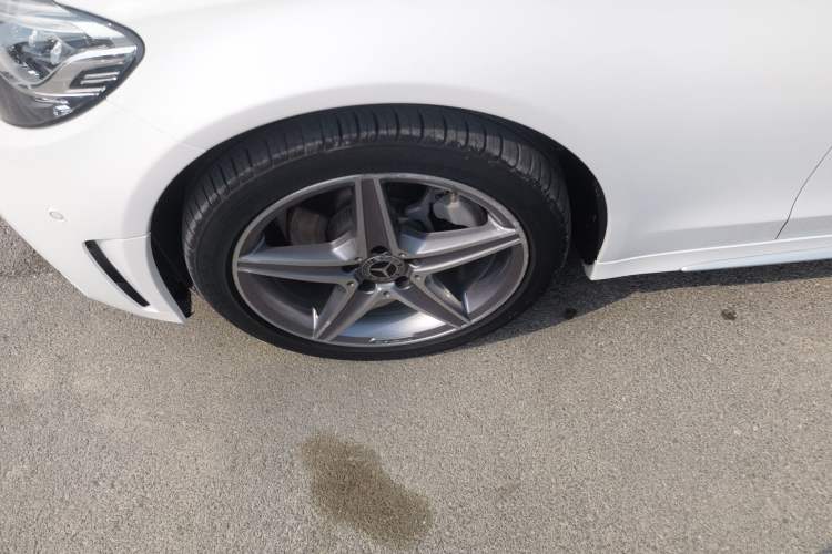 Used Mercedes-Benz C-Class 2019 C 260 L 4MATIC Sport Edition Exterior 4