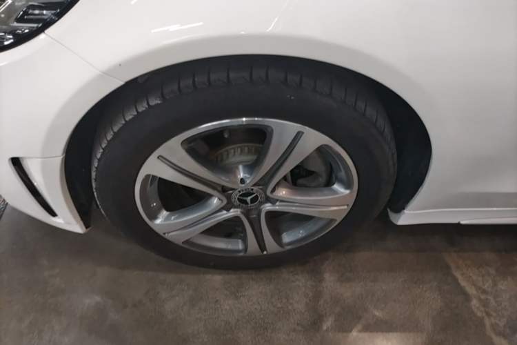 Used Mercedes-Benz C-Class 2019 C 260 L Sport Edition Exterior 4
