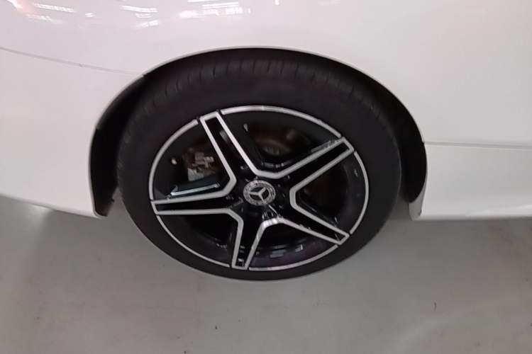 Used Mercedes-Benz C-Class 2019 C 260 Coupe Exterior 5
