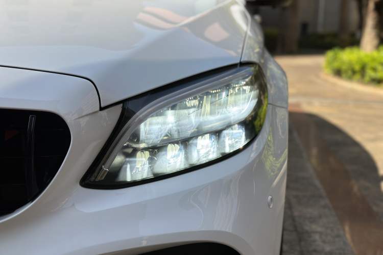 Used Mercedes-Benz C-Class 2019 C 260 Estate Exterior 5