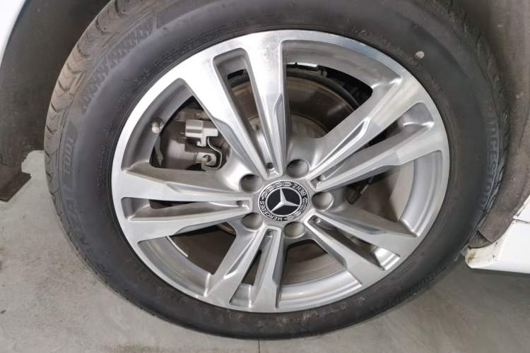 Used Mercedes-Benz C-Class 2019 C 180 L Fashion Edition Sport Version Exterior 5