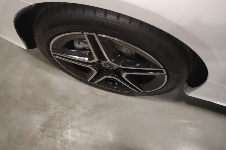 Used Mercedes-Benz C-Class 2019 C 260 Coupe Exterior 5