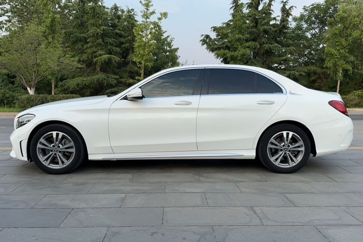 Used Mercedes-Benz C-Class 2019 C 180 L Fashion Edition Sport Version Exterior 5