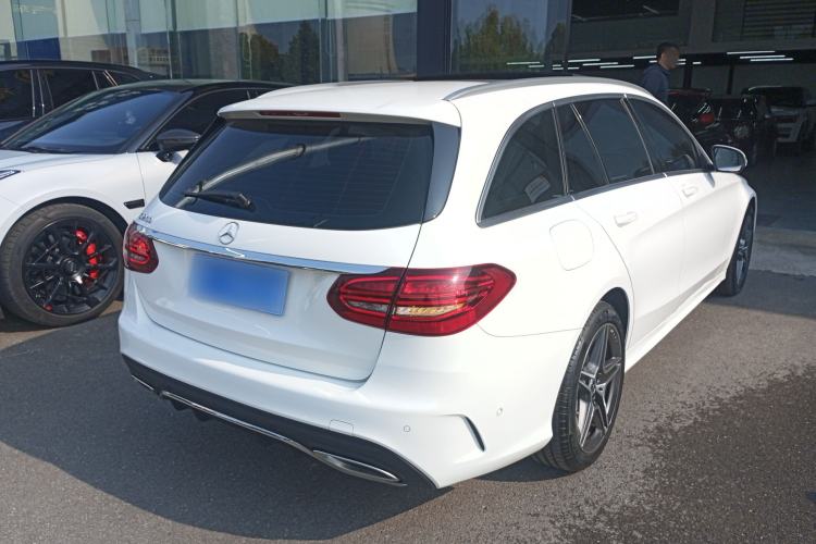 Used Mercedes-Benz C-Class 2019 C 260 Estate Exterior 5