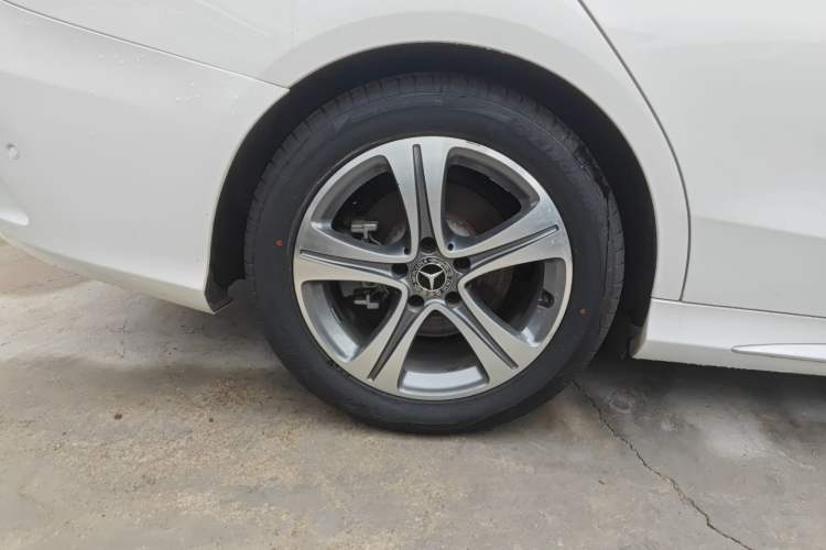Used Mercedes-Benz C-Class 2019 C 260 L Sport Edition Exterior 5