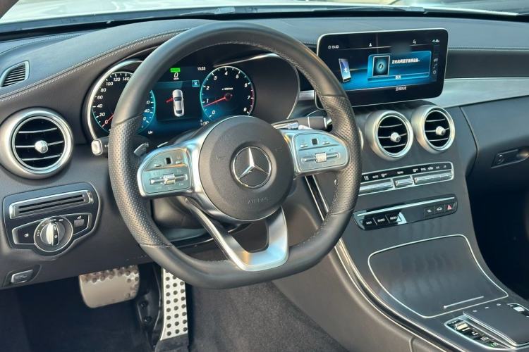 Used Mercedes-Benz C-Class 2019 C 260 Coupe Exterior 5
