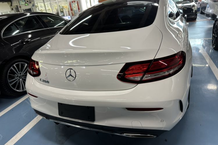 Used Mercedes-Benz C-Class 2019 C 260 Coupe Exterior 5