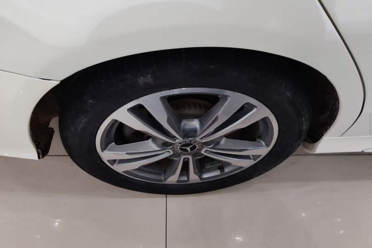 Used Mercedes-Benz C-Class 2019 C 180 L Fashion Edition Sport Version Exterior 5