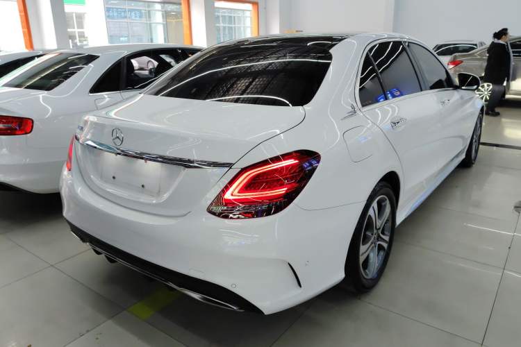 Used Mercedes-Benz C-Class 2019 Restyled C 260 L Sport Edition Exterior 5