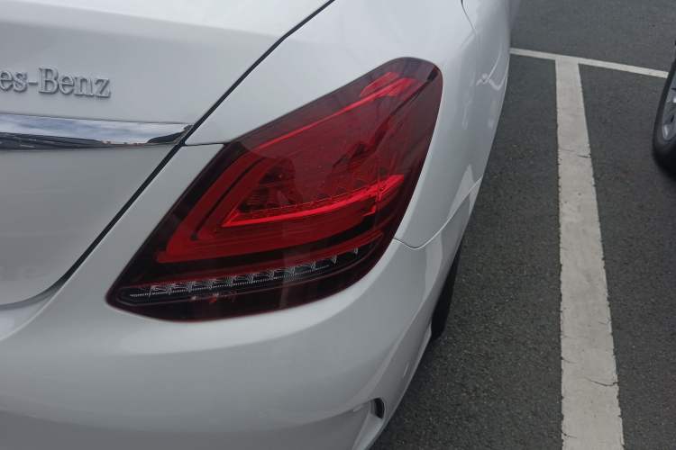 Used Mercedes-Benz C-Class 2019 Restyled C 260 L Sport Edition Exterior 6
