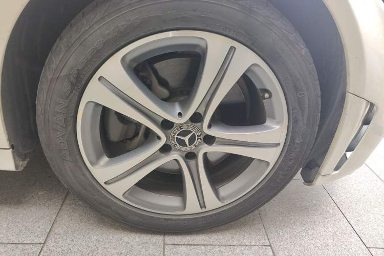 Used Mercedes-Benz C-Class 2019 Restyled C 260 L Sport Edition Exterior 7