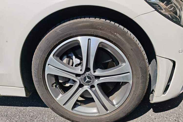 Used Mercedes-Benz C-Class 2019 C 260 L Sport Edition Exterior 7