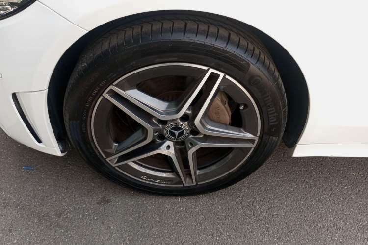 Used Mercedes-Benz C-Class 2019 C 260 Estate Exterior 7