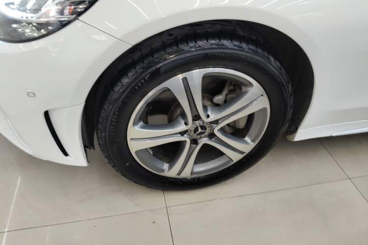 Used Mercedes-Benz C-Class 2019 Restyled C 260 L Sport Edition Exterior 7