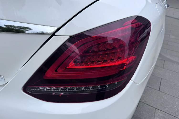 Used Mercedes-Benz C-Class 2019 C 260 L Sport Edition Exterior 8