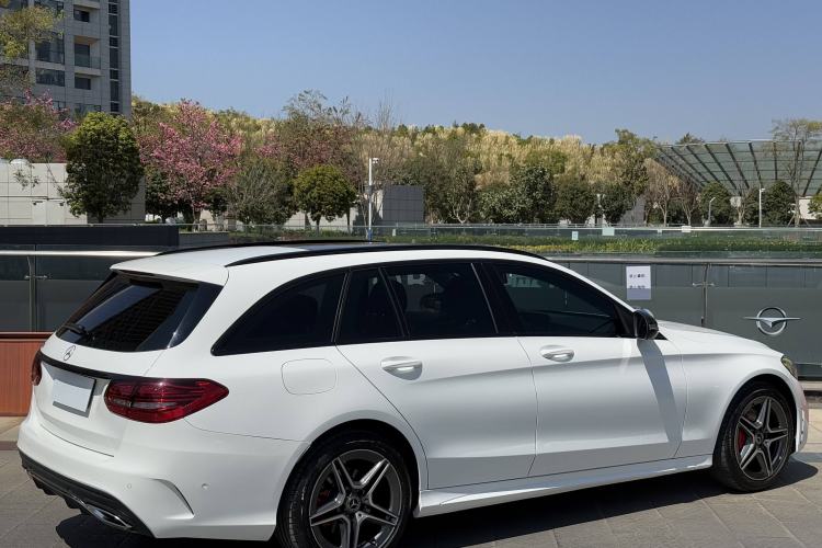 Used Mercedes-Benz C-Class 2019 C 260 Estate Exterior 8