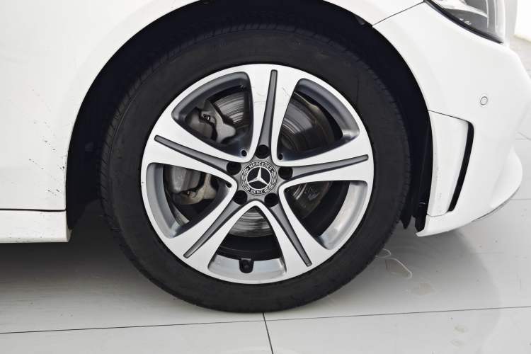 Used Mercedes-Benz C-Class 2019 C 260 L Sport Edition Exterior 9