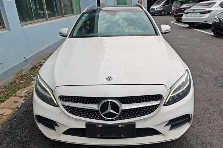 Used Mercedes-Benz C-Class 2019 C 260 Estate Front