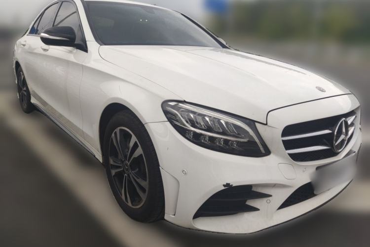 Used Mercedes-Benz C-Class 2019 C 260 Sport Edition Front Right 45 Deg